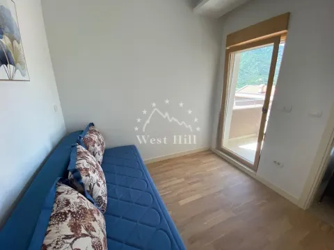 Prodaja, dvosoban stan, 62m², Dobrota, Kotor - image 9