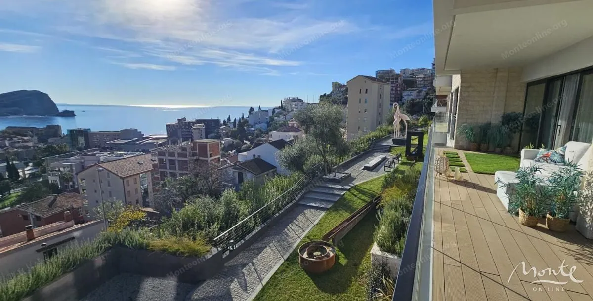 Sale, three bedroom apartment, 124m², Komoševina, Budva