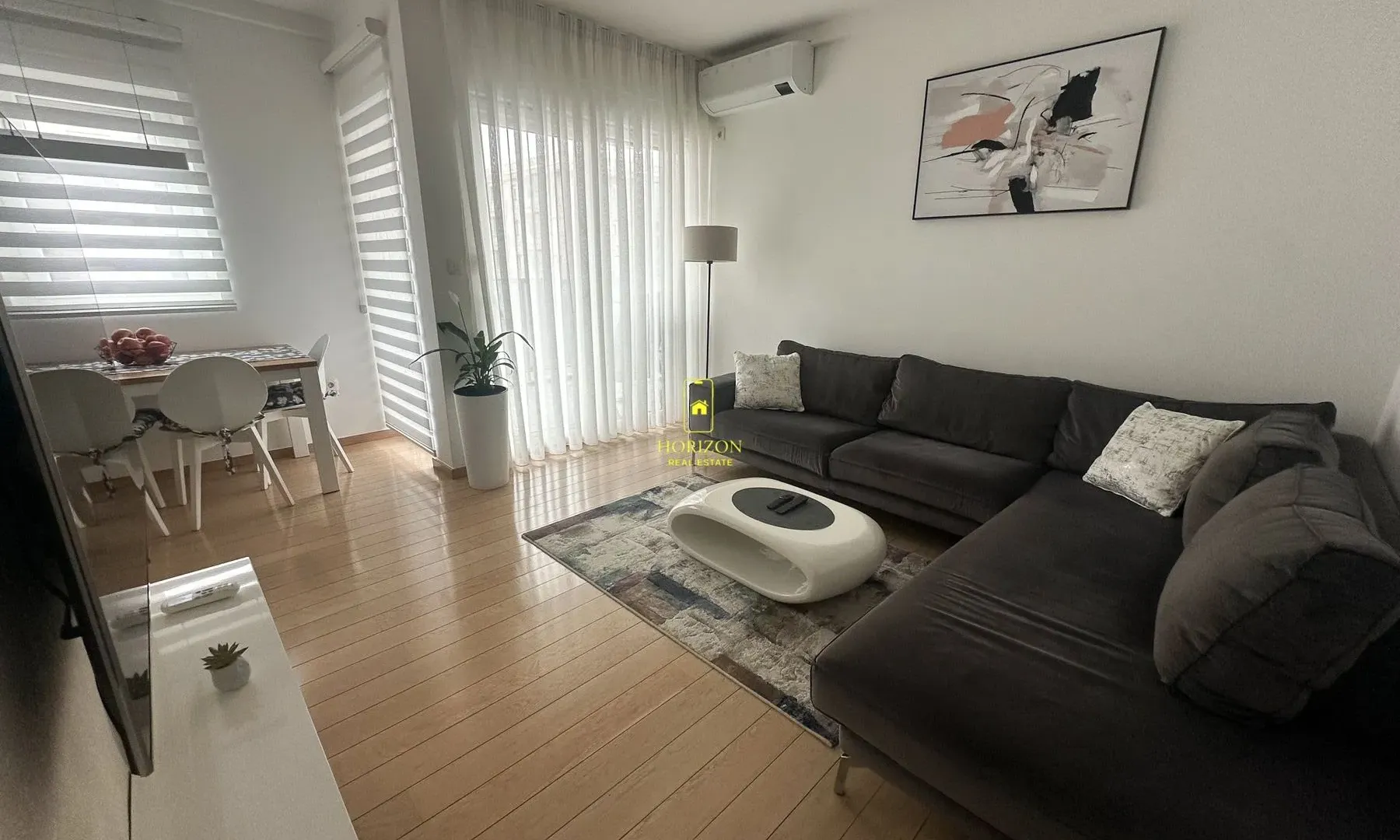 Prodaja, trosoban stan, 72m², City Kvart, Podgorica