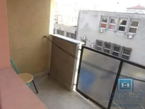 Prodaja, dvosoban stan, 50m², Centar, Jagodina - image 10