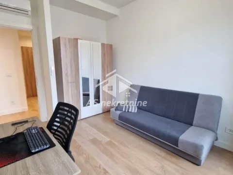 Izdavanje, četvorosoban stan, 112m², Savski Venac, Beograd - image 14