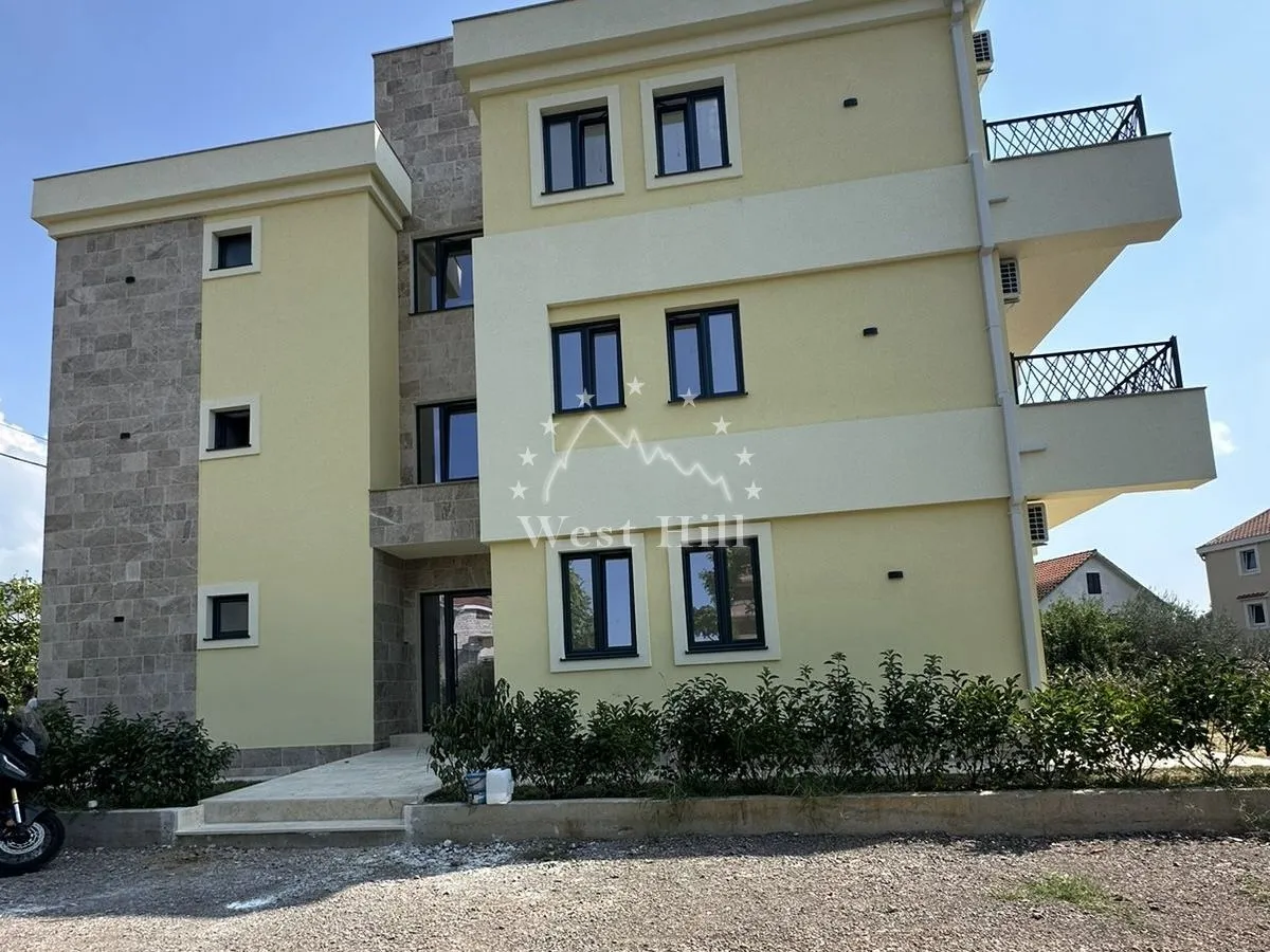 Sale, hospitality venue, 299m², Tivat, Crna Gora
