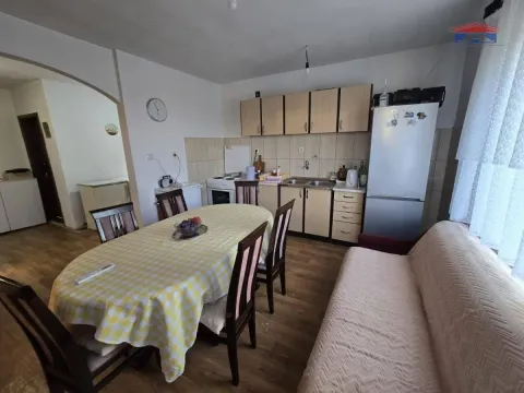 Izdavanje, kuća, 70m², Petrovaradin, Novi Sad - image 4