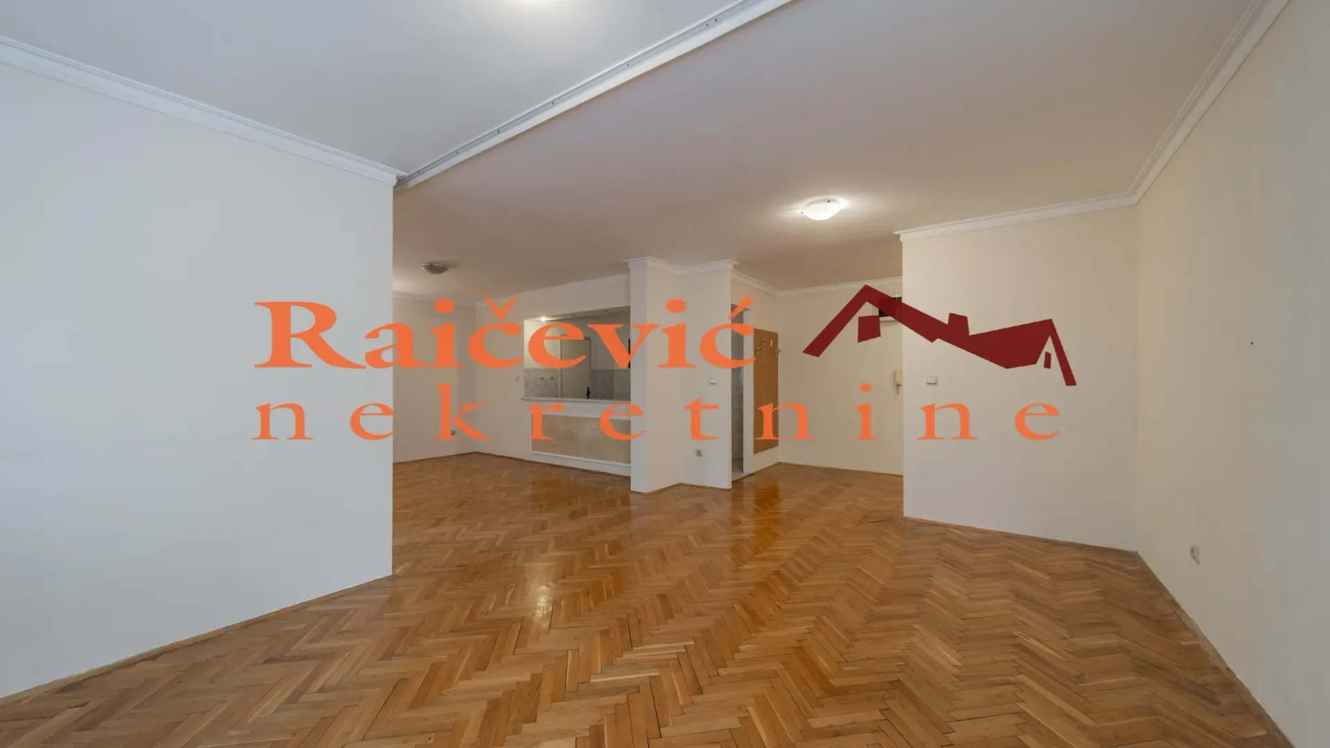 Prodaja, trosoban stan, 101m², Bogoslovija, Palilula Sve Podlokacije