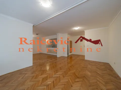 Sale, three bedroom apartment, 101m², Bogoslovija, Palilula Sve Podlokacije - image 3