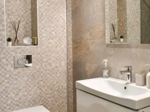 Izdavanje, dvosoban stan, 84m², Kotor, Crna Gora - image 12