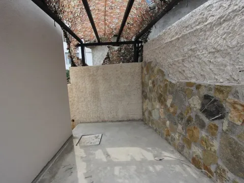 Sale, house, 175m², Prčanj, Kotor - image 14