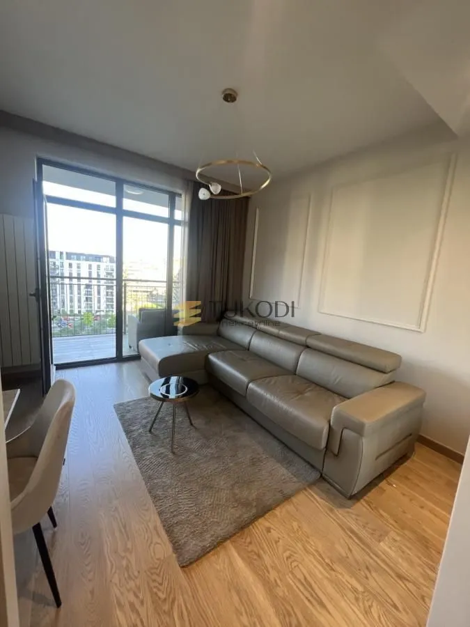 Izdavanje, jednosoban stan, 32m², Savski Venac, Beograd