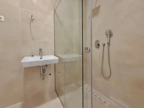 Sale, one bedroom apartment, 45m², Zabjelo, Podgorica - image 10