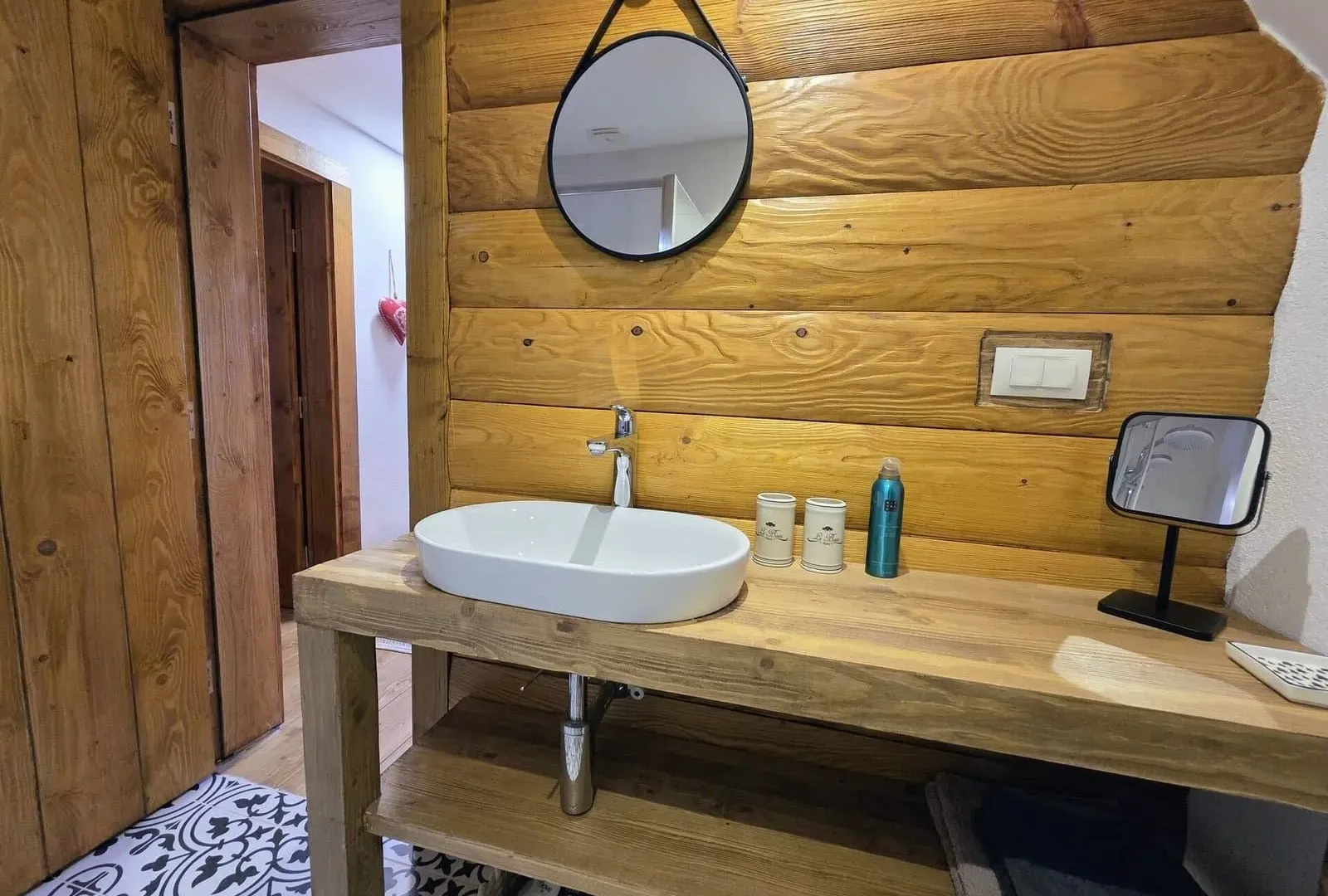 Prodaja, kuća, 160m², Žabljak, Crna Gora