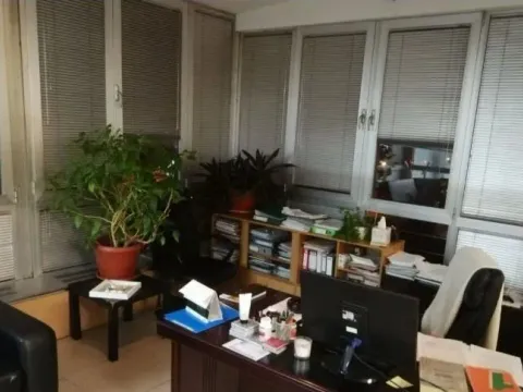 Prodaja, poslovni prostor, 145m², Centar, Novi Sad - image 8