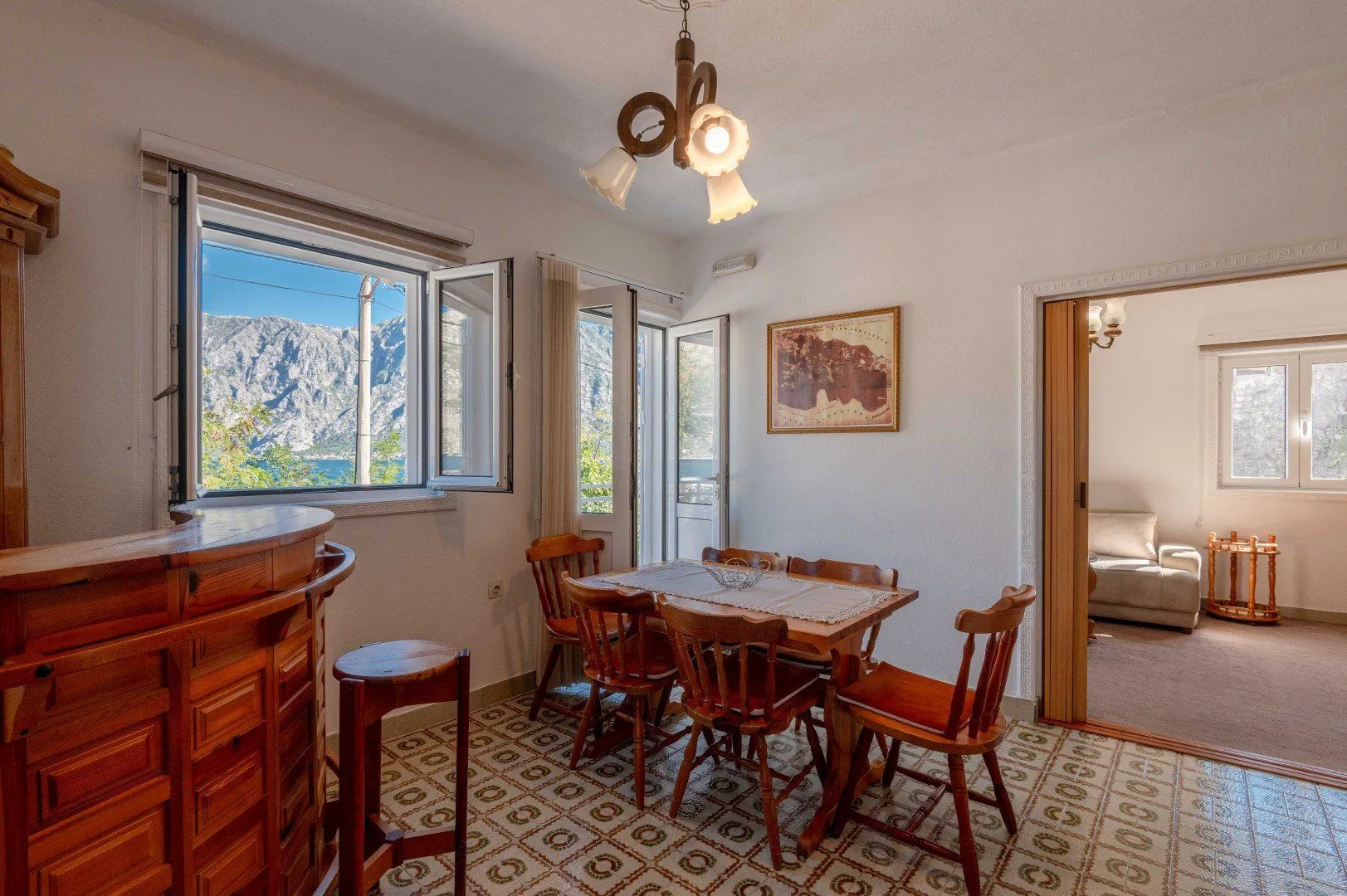 Sale, house, 150m², Stoliv, Kotor