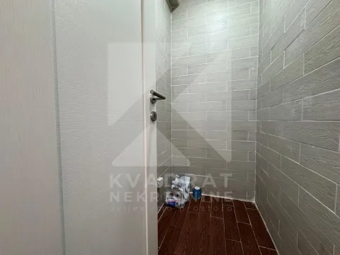 Rent, three bedroom apartment, 85m², Krivi Most, Podgorica - image 14
