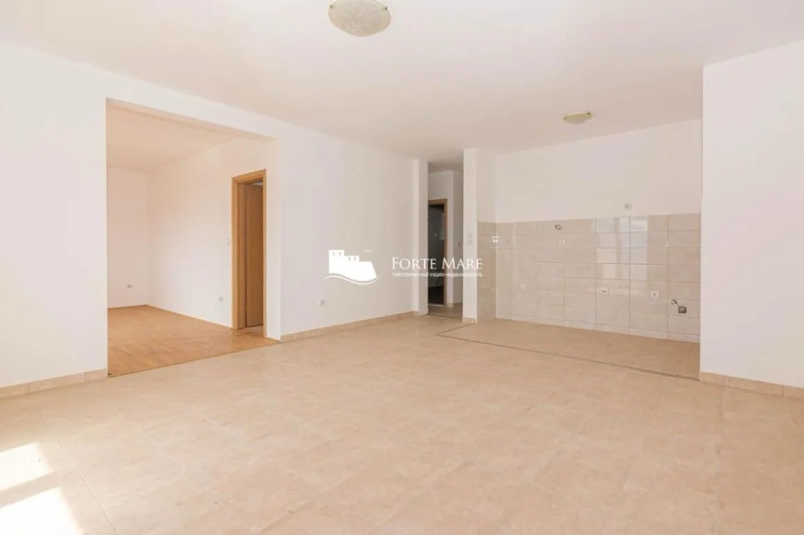 Prodaja, dvosoban stan, 72m², Igalo-Petlja, Herceg Novi