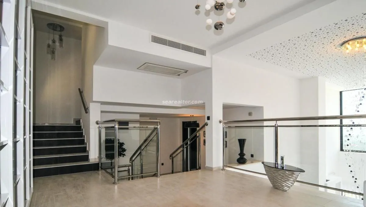 Prodaja, kuća, 390m², Mrčevac, Tivat