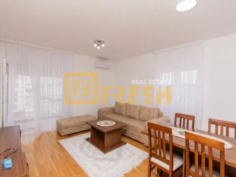 Izdavanje, dvosoban stan, 58m², Stari Aerodrom, Podgorica - image 2