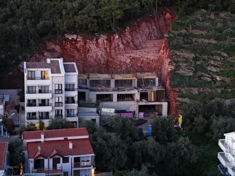 Prodaja, jednosoban stan, 45m², Pržno, Budva - image 16