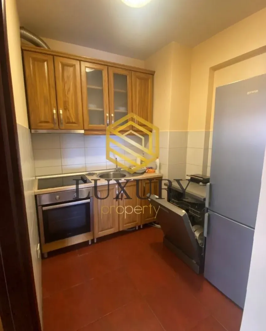 Izdavanje, dvosoban stan, 63m², Kruševac, Podgorica