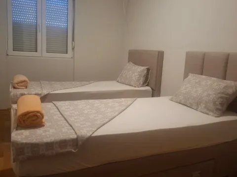 Izdavanje, jednosoban stan, 43m², Zabjelo, Podgorica - image 2