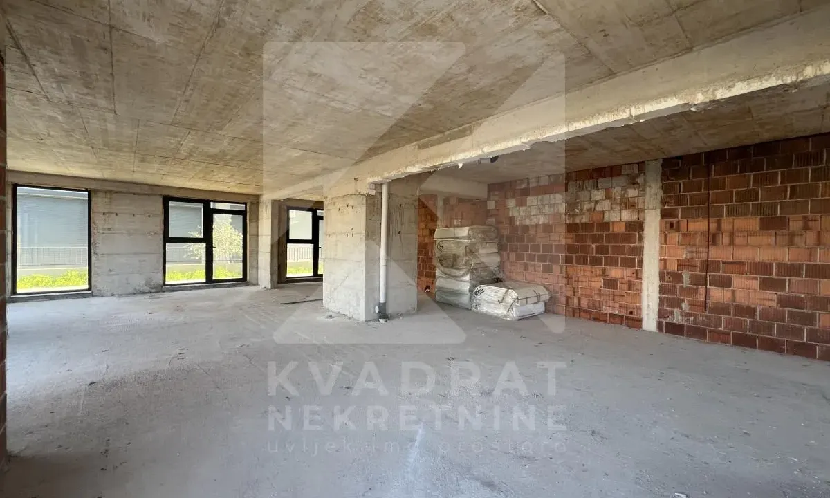 Prodaja, poslovni prostor, 103m², Zabjelo, Podgorica