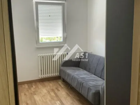 Izdavanje, trosoban stan, 50m², Detelinara, Novi Sad Sve Podlokacije - image 7