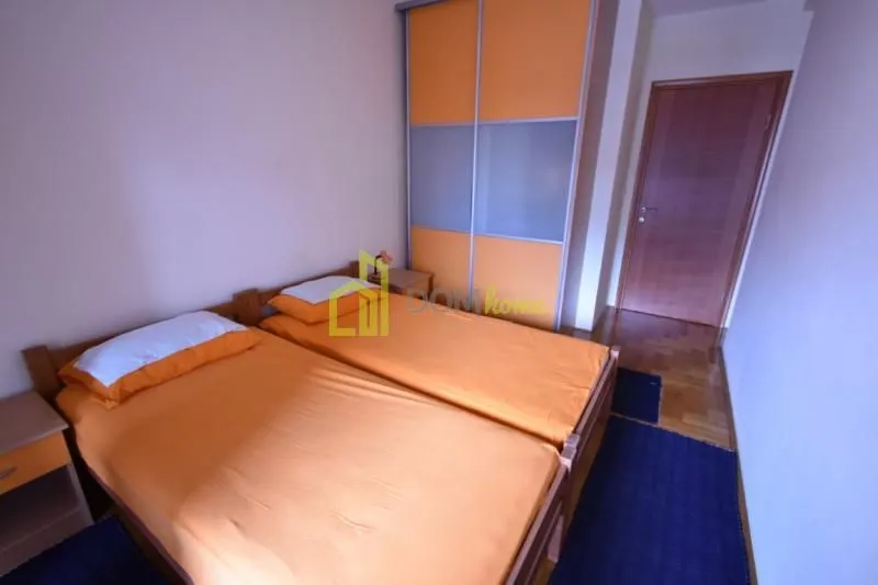 Izdavanje, trosoban stan, 117m², Preko Morače, Podgorica