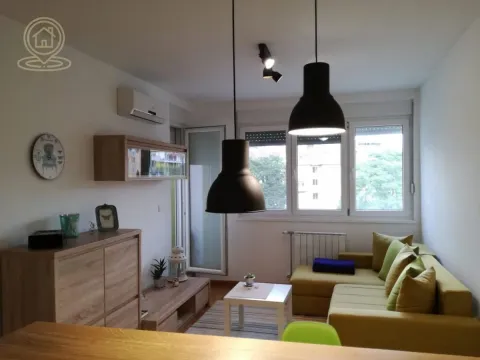 Izdavanje, jednosoban stan, 40m², Kej, Novi Sad Sve Podlokacije - image 2