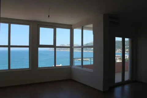 Sale, four bedroom apartment, 84m², Dobra Voda, Bar - image 5