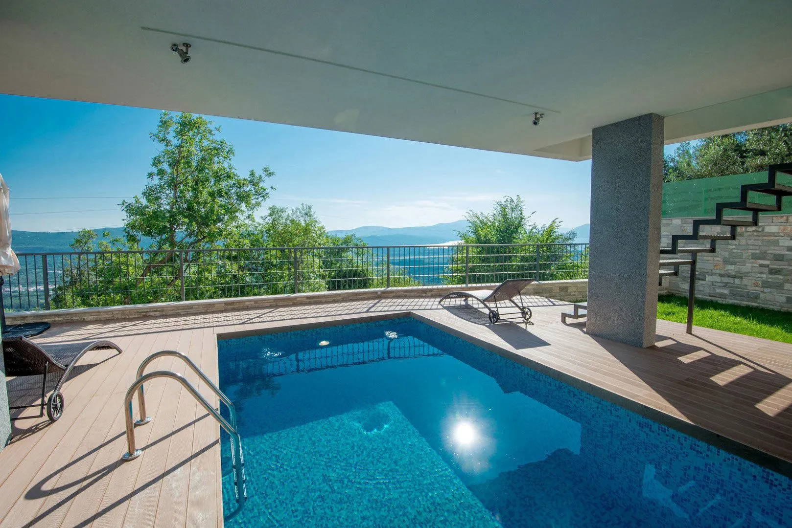 Sale, house, 310m², Kavač, Kotor
