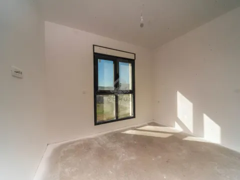 Prodaja, jednosoban stan, 32m², Podgorica, Crna Gora - image 8