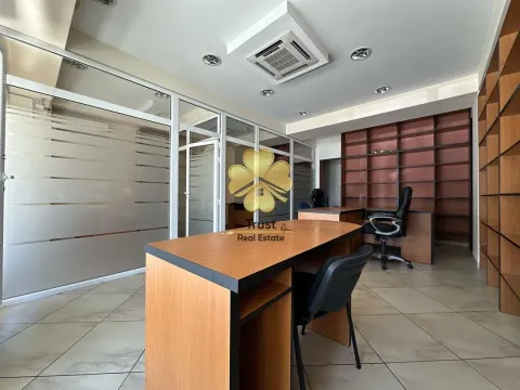 Izdavanje, poslovni prostor, 50m2, City Kvart, Podgorica Izdavanje, poslovni prostor, 50m2, City Kvart, Podgorica