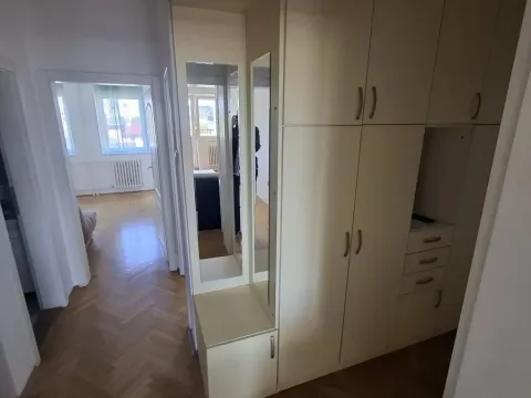 Prodaja, četvorosoban stan, 100m², Centar, Novi Sad - image 8