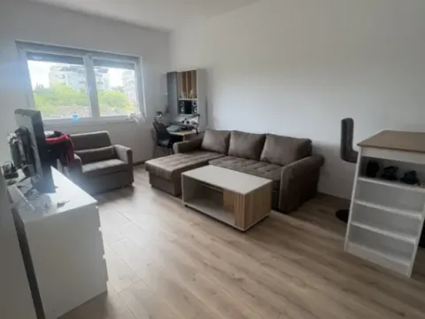 Sale, one bedroom apartment, 40m², Ulcinj, Crna Gora - image 1