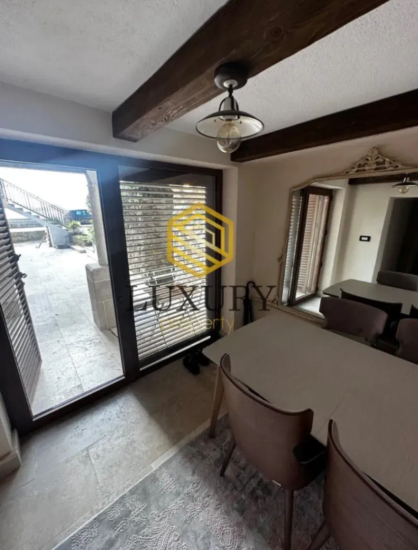 Prodaja, stan, 57m², Opatovo, Tivat