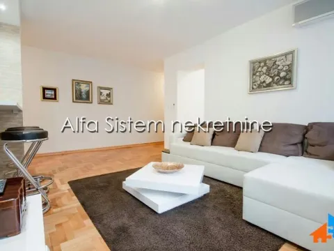 Rent, two bedroom apartment, 60m², Stari Grad, Beograd - image 3