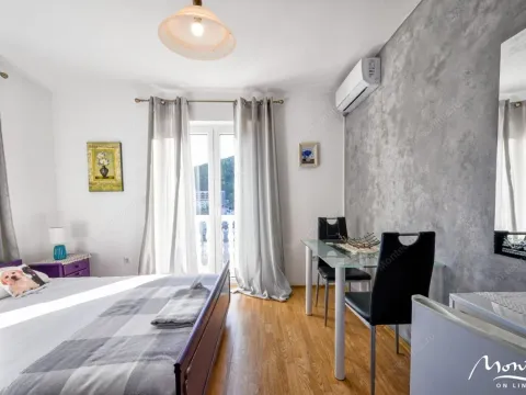 Prodaja, kuća, 288m², Budva, Crna Gora - image 19