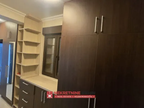 Rent, one bedroom apartment, 59m², Bečići, Budva - image 2