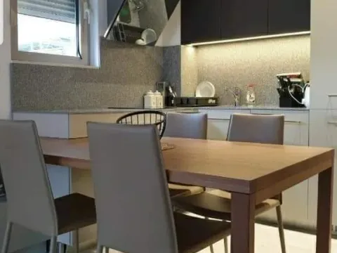 Rent, two bedroom apartment, 45m², Centar, Budva - image 5