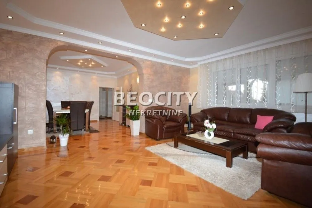 Prodaja, kuća, 450m², Vrčin, Grocka