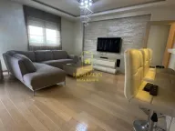 Izdavanje, trosoban stan, 115m², City Kvart, Podgorica - image 13