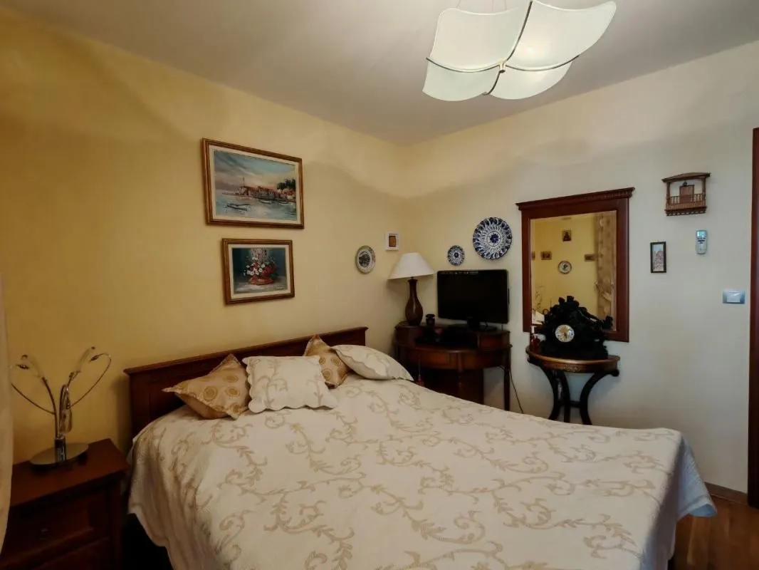 Prodaja, dvosoban stan, 85m², Petrovac, Budva