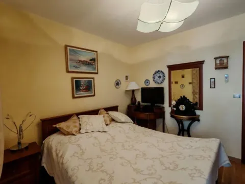 Prodaja, dvosoban stan, 85m², Petrovac, Budva - image 11
