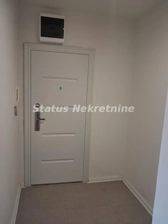 Prodaja, dvosoban stan, 55m², Cara Dušana, Novi Sad Sve Podlokacije