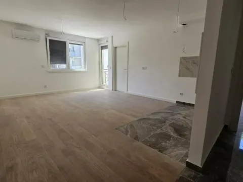 Sale, two bedroom apartment, 60m², Zemun Gornji Grad, Zemun Sve Podlokacije - image 6