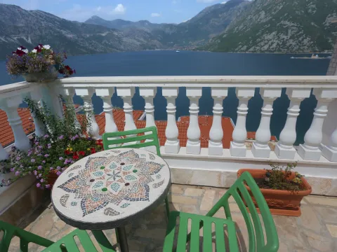 Sale, house, 235m², Kostanjica, Kotor - image 35