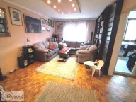 Prodaja, četvorosoban stan, 86m², Uciteljsko Naselje, Zvezdara Sve Podlokacije - image 1