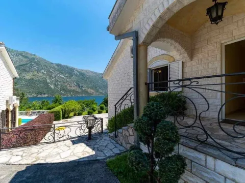 Prodaja, kuća, 278m², Stoliv, Kotor - image 14