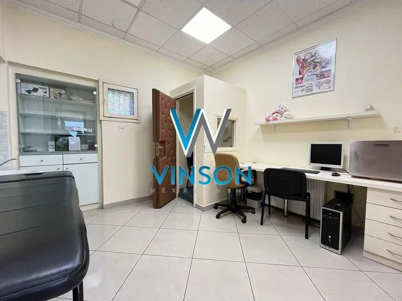Rent, office space, 129m², Centar, Novi Sad
