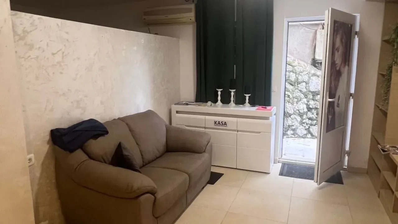 Sale, office space, 82m², Babin Do, Budva