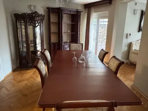 Izdavanje, trosoban stan, 150m², Budva, Crna Gora - image 6